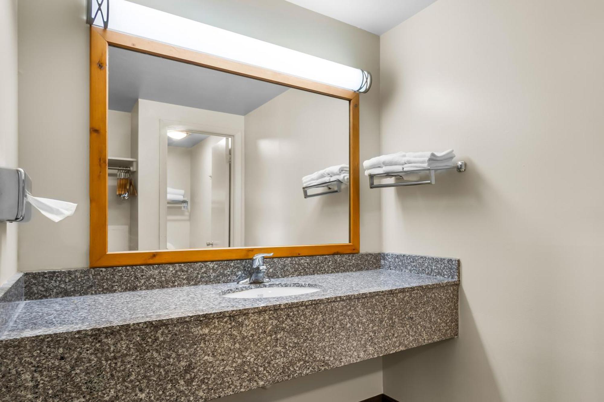 Best Western Lee'S Motor Inn Chamberlain Dış mekan fotoğraf