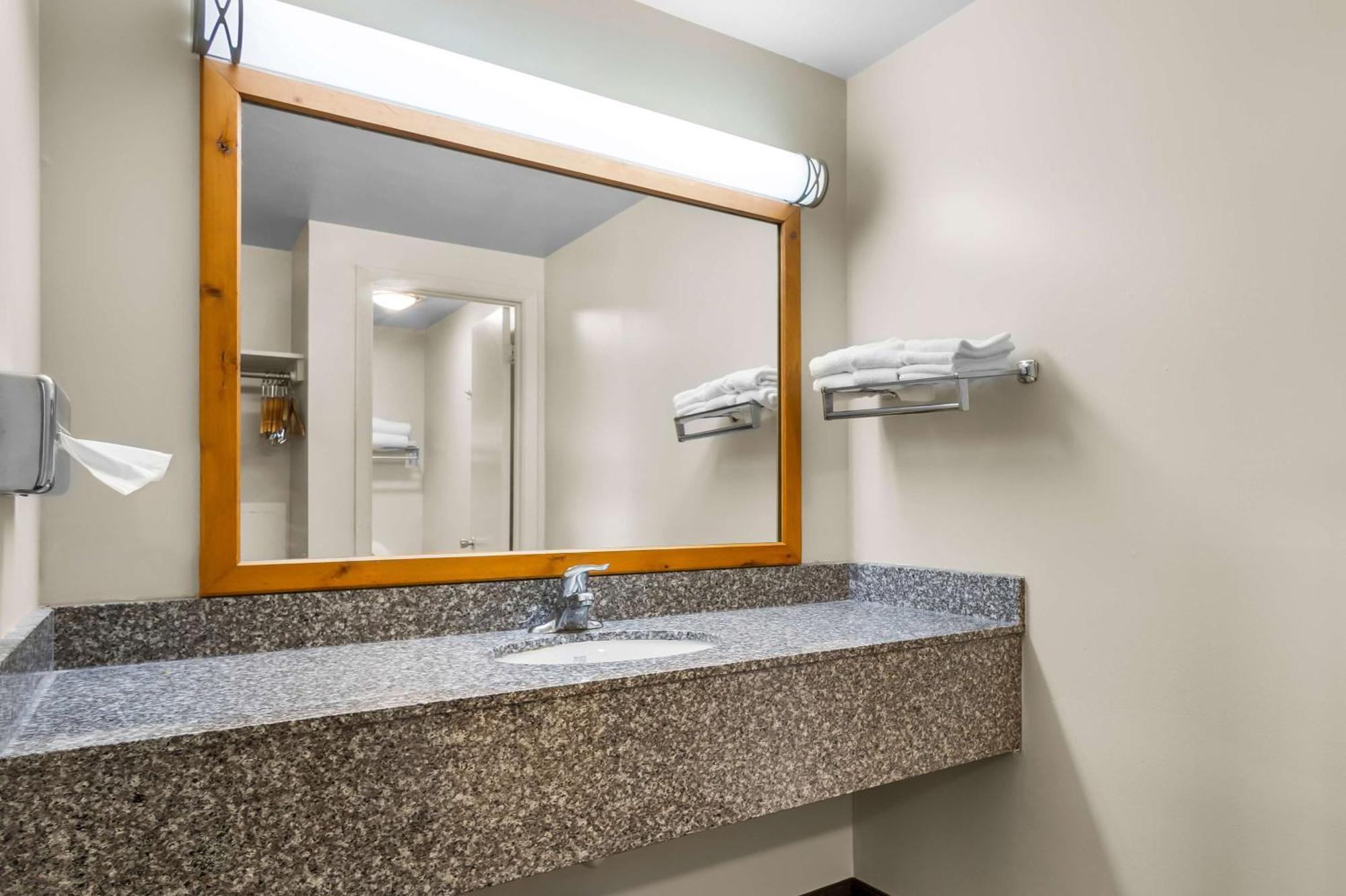 Best Western Lee'S Motor Inn Chamberlain Dış mekan fotoğraf